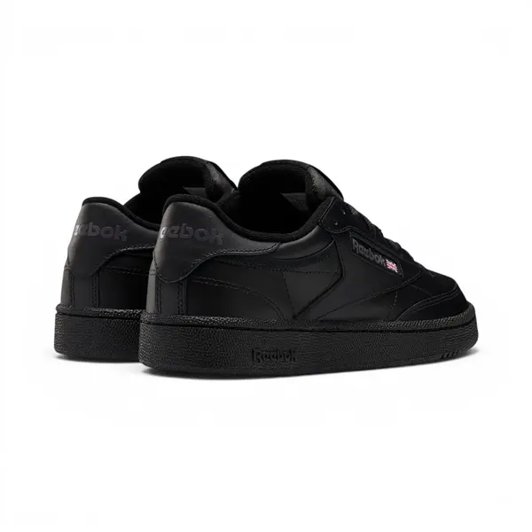 100000155 Crne kožne tenisice bezvremenskog dizajna – Reebok