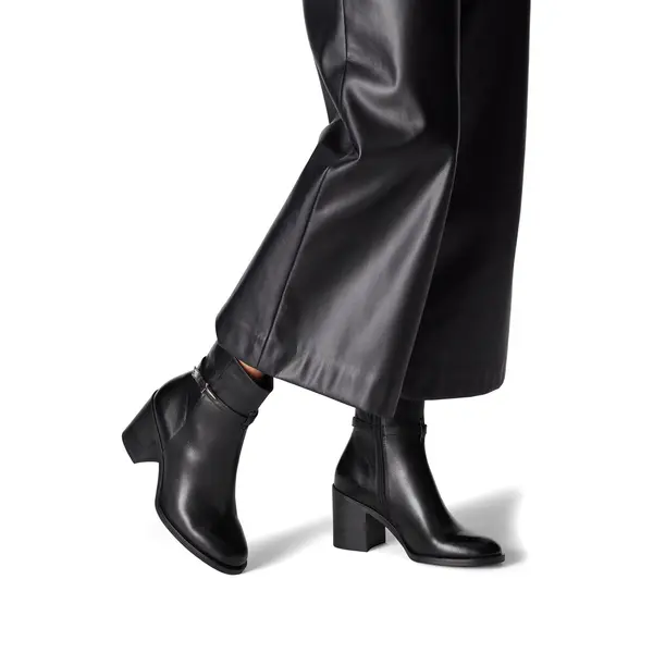 25319-43-001 Tamaris ženska gležnjača BLACK