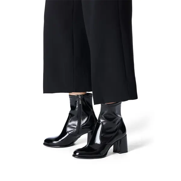 25357-41-018 Tamaris ženska gležnjača BLACK PATENT