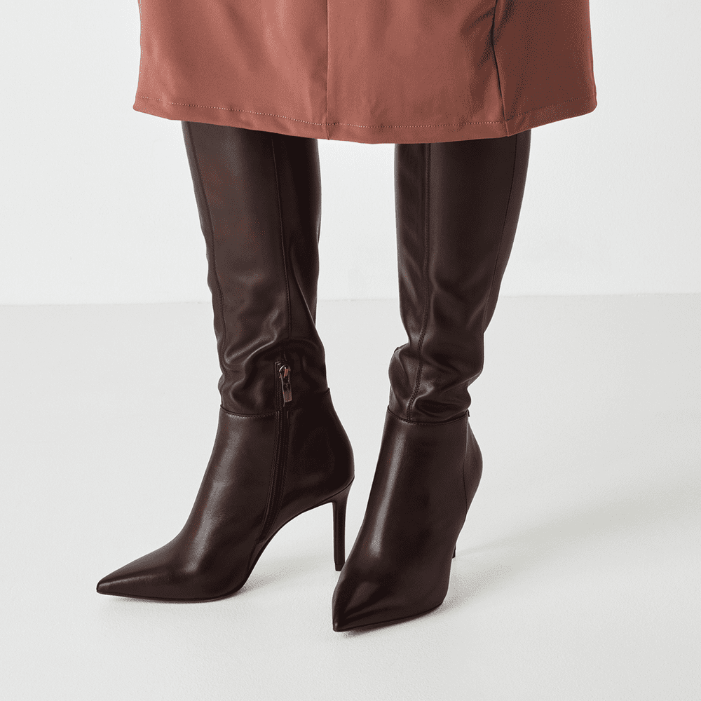 25556-45-342 Tamaris ženska čizma MAHOGANY