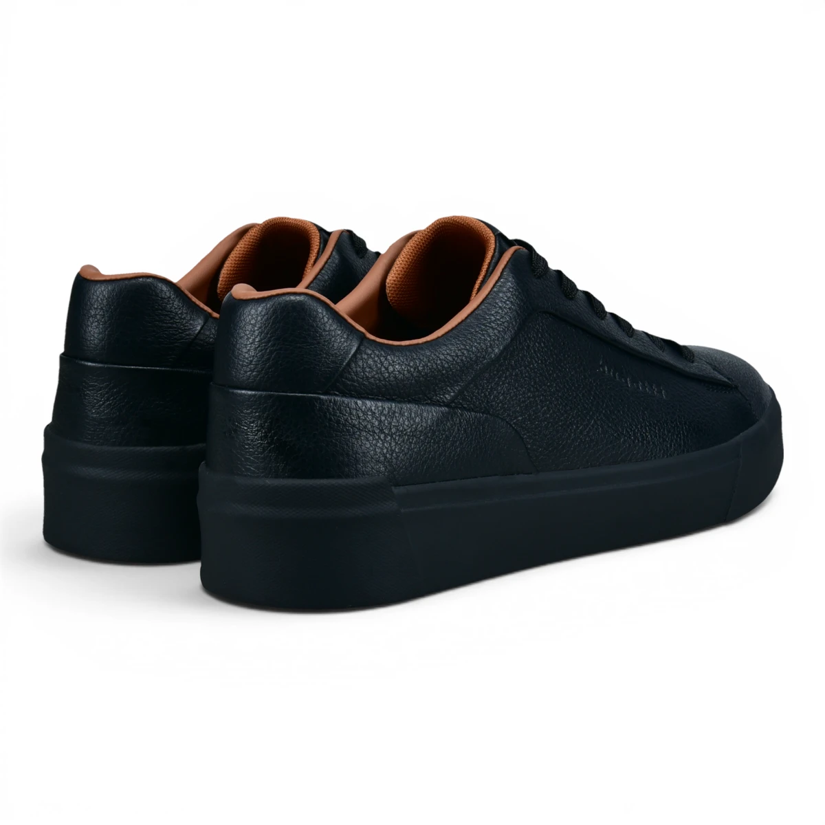 325AMU015000-1010 Bugatti muška tenisica black/black