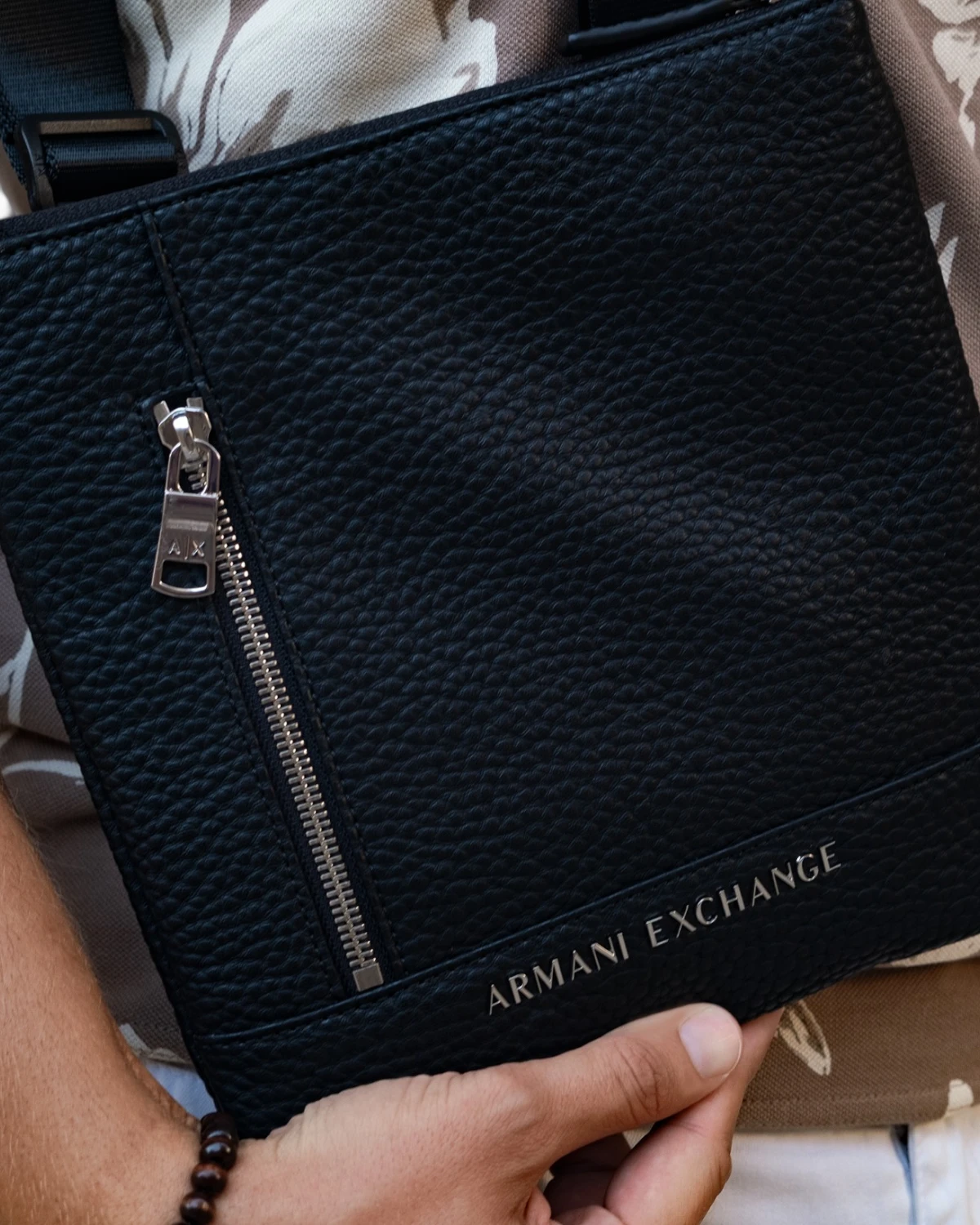 952717 4F872 00020-OS ARMANI EXCHANGE bag NERO