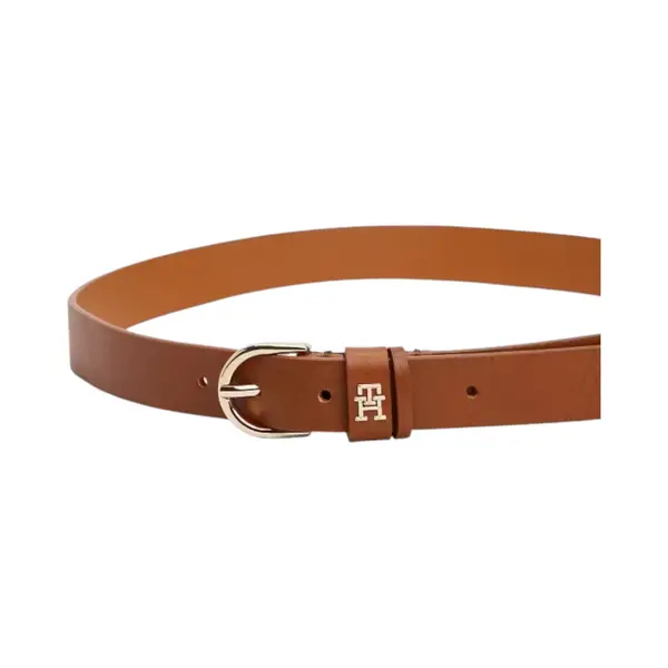 AW0AW16836-GB8 TOMMY HILFIGER ESSENTIAL EFFORTLESS 25 ZENSKI KOZNI REMEN SMEDJI MONOGRAM KOPCA