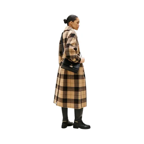 AW0AW17726-BDS TOMMY HILFIGER TH HER MED CROSSOVER ZENSKA TORBICA CRNA SREDNJA PREKO RAMENA GOLD LOGO